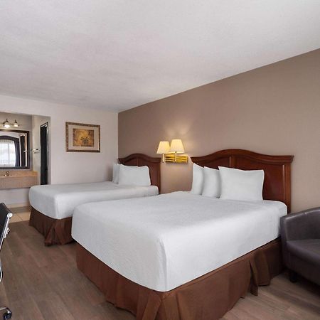 Travelodge By Wyndham Tucson Az Cortaro Eksteriør billede